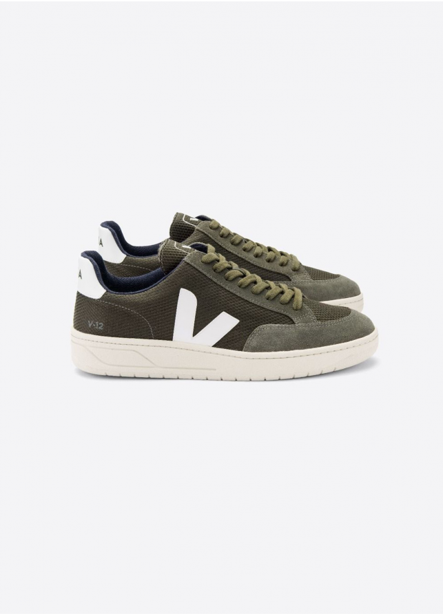 Veja homme on sale v12