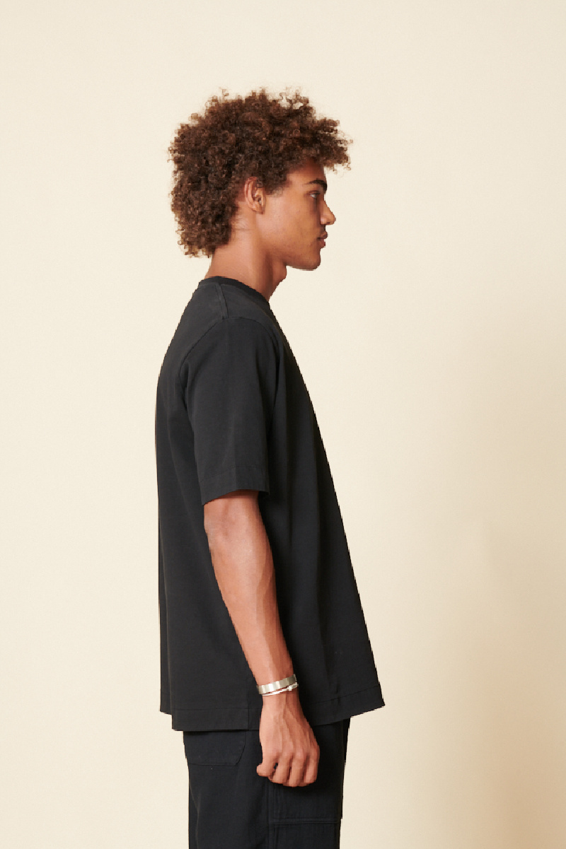 felix-t-shirt-black.jpg