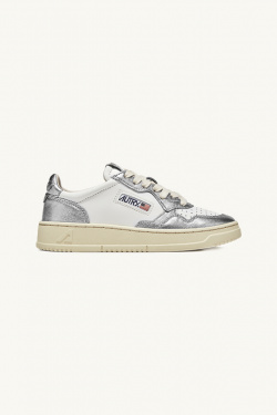 Autry - Medalist Low - White/Silver - Women - allanjoseph