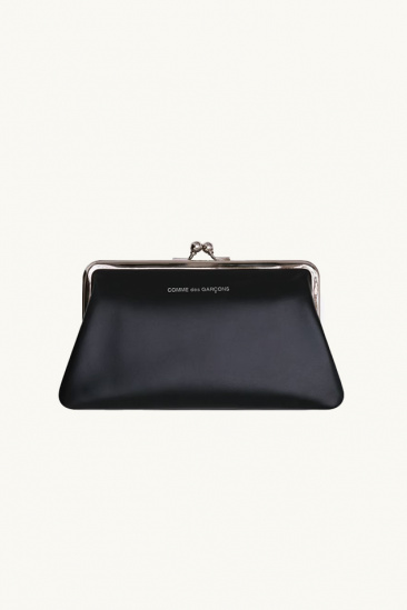 Kiss Clasp Wallet - Black