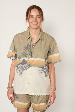 BSBEE - Cassidy peaceful shirt - allanjoseph
