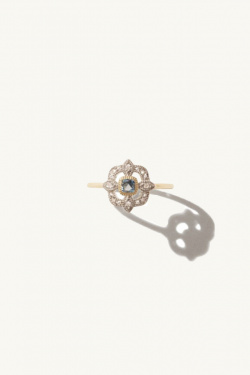 Pascale Monvoisin Bague Bettina - bleu topaz - allanjoseph