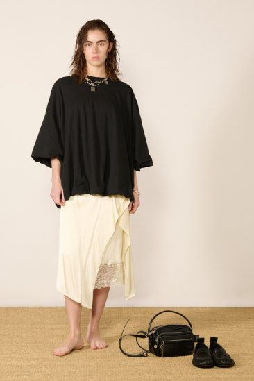 Gathered Logo T-Shirt - Black