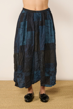 Pas de Calais - Tsugihadi Print Skirt - Navy - allanjoseph